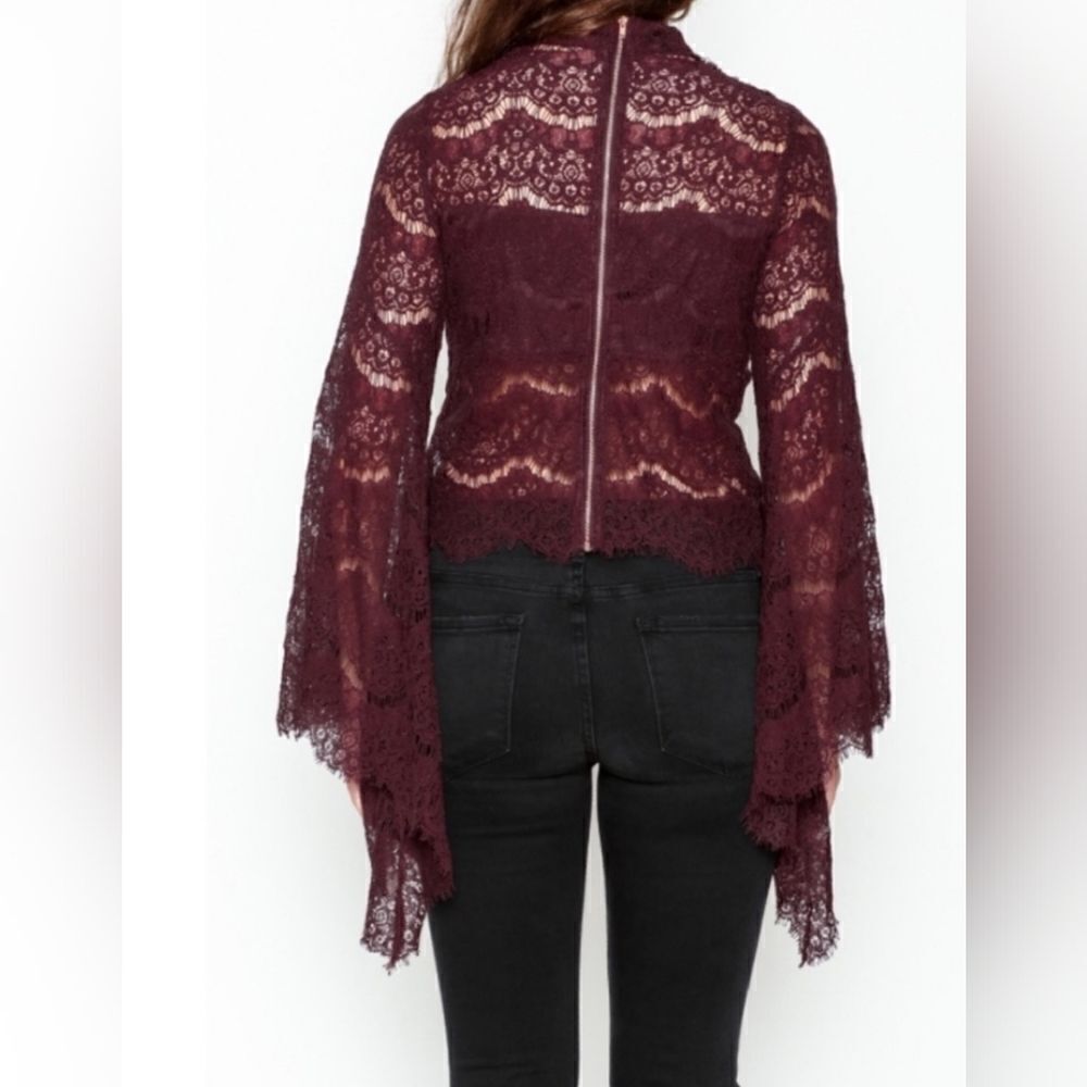 Gilbert Do+be Plum Bell Plum Sheer Sleeve Lace Top